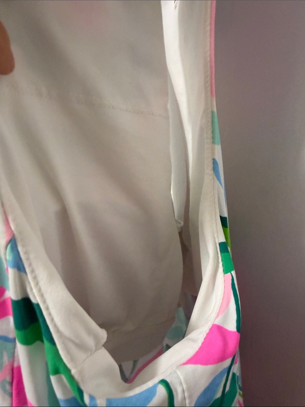 Lilly Pulitzer Vibrant Pink, Green & Blue Leaf-Print Luxletic Sleeveless Sz XS - Picture 3 of 7